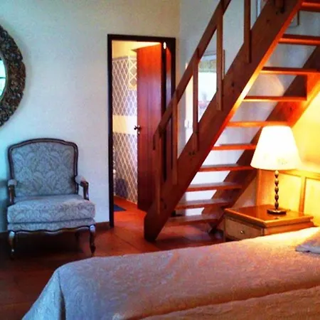 Amazing In Close To The Beach Colares