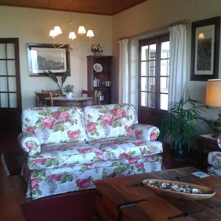 Amazing In Close To The Beach Villa Colares